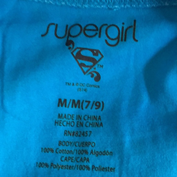 DC Supergirl Cape Sleepwear Available M(7-9) New - Picture 3 of 4
